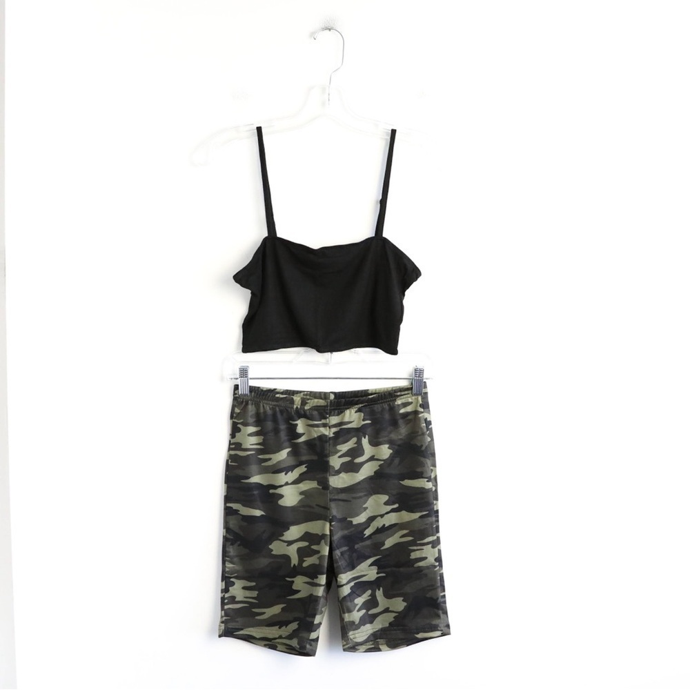 New 2 piece set black camo sport activewear tank top biker shorts green military